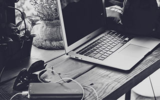 篮球足球赛事-挑大梁！菲利克斯右脚停球，左脚抽射破门，本场梅开二度